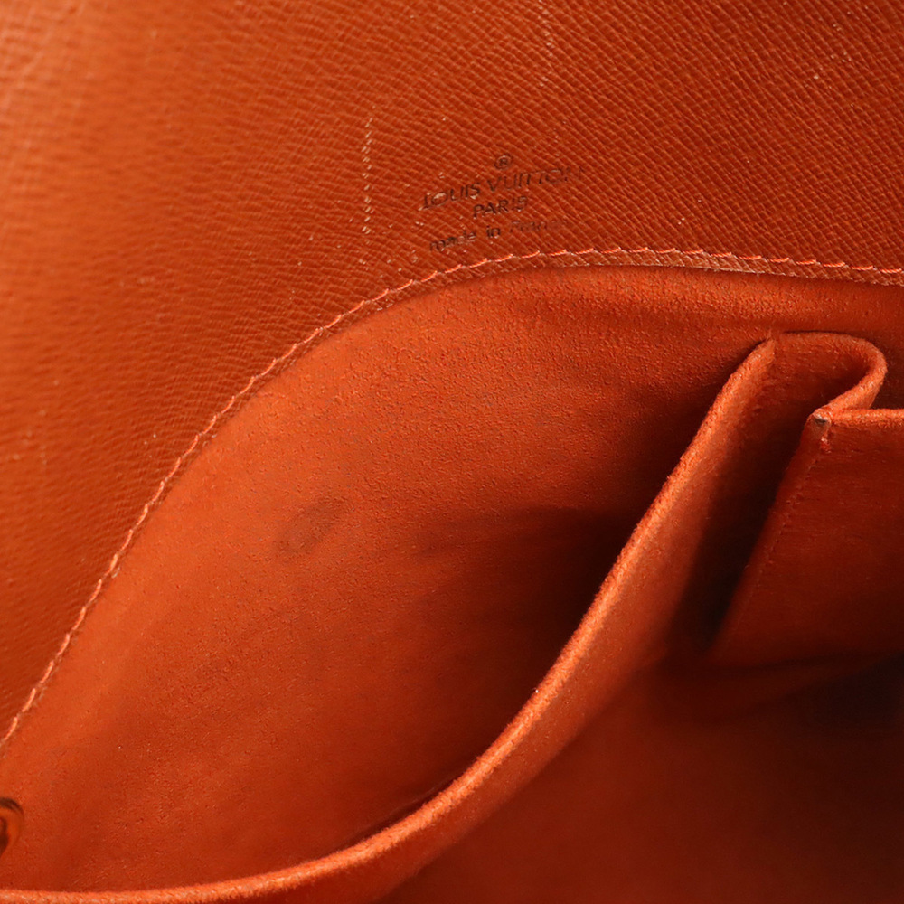 LOUIS VUITTON Authentic Brown Damier Shoulder Bag - Picture 8 of 8